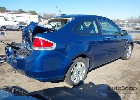 2008 Ford Focus Se/Ses из США, поврежденный, VIN 1FAHP33N78W236554